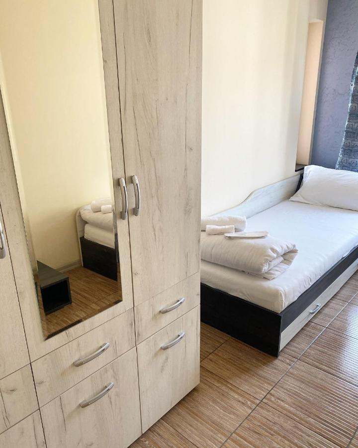 Anthora Hostel Пловдив Экстерьер фото