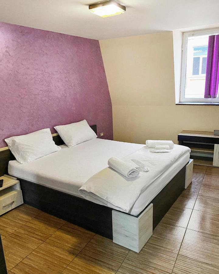 Anthora Hostel Пловдив Экстерьер фото