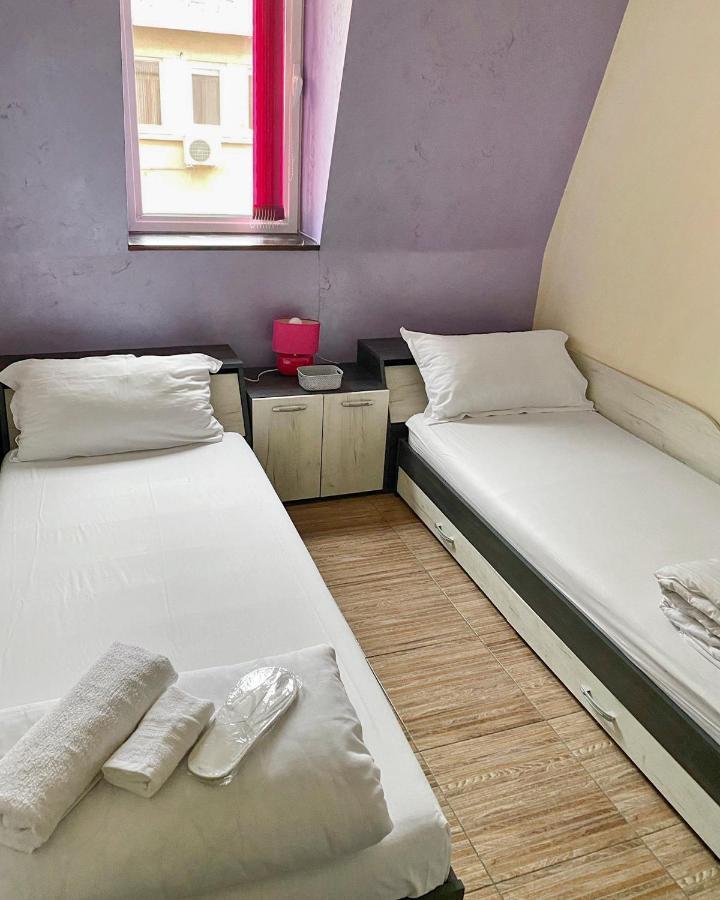 Anthora Hostel Пловдив Экстерьер фото